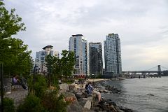 46-1 East River State Park View To New Buildings Next To The East River And Williamsburg Bridge Williamsburg New York